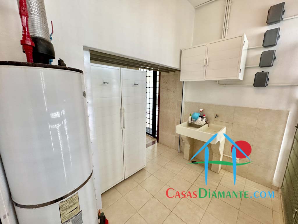 Playamar Diamante T7 500 - Zonas de lavandería 3